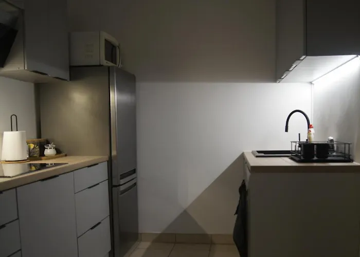 Chemikow Point By Sleepwell